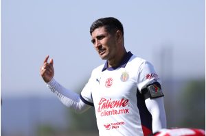 Chivas, la debacle y devaluación de Pocho Guzmán