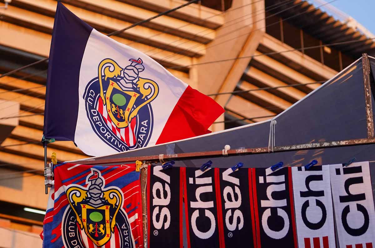 comprar-a-chivas-una-mision-imposible