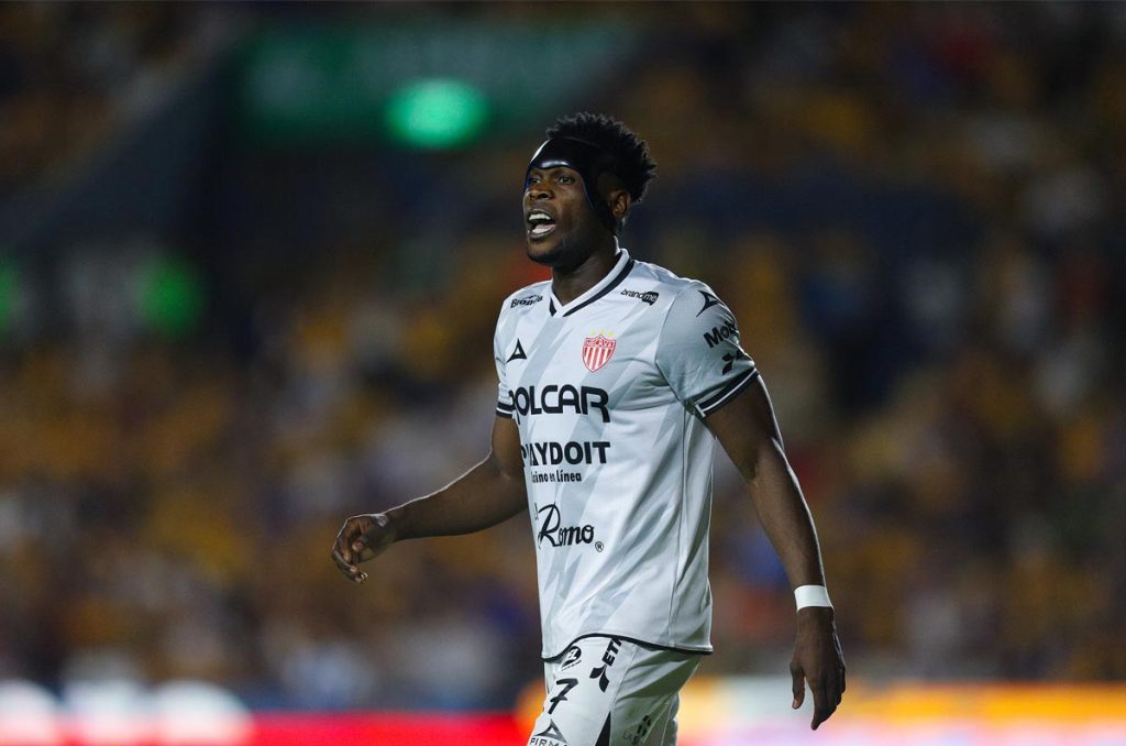 Diber Cambindo se queda con Necaxa pero Cruz Azul tiene todavía derechos sobre el jugador
