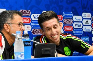Juan Carlos Osorio y la agenda de ‘señoritas’ que le pasó a Héctor Herrera en el Tri