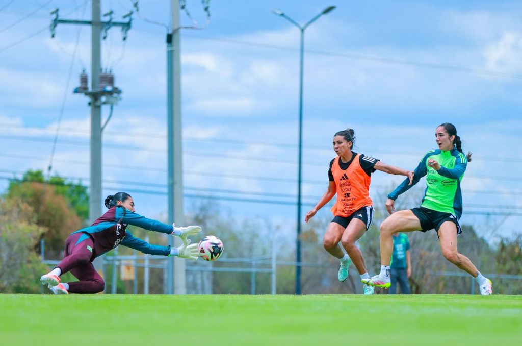 El Tricolor se prepara para enfrentar su primer duelo vs Uruguay