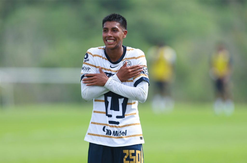 Misael Gerardo Torres, delantero de los Pumas de la UNAM