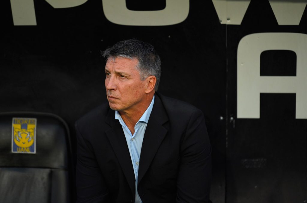 Robert Dante Siboldi también será entrevistado por parte de Chivas