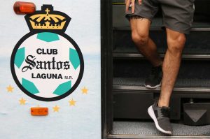 Santos Laguna provoca investigación del SAT contra dos jugadores por pagos ilegales