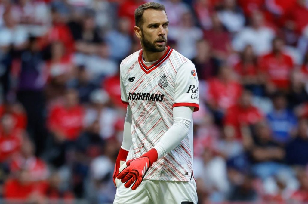 Se define el destino de Pau Lopez en Toluca
