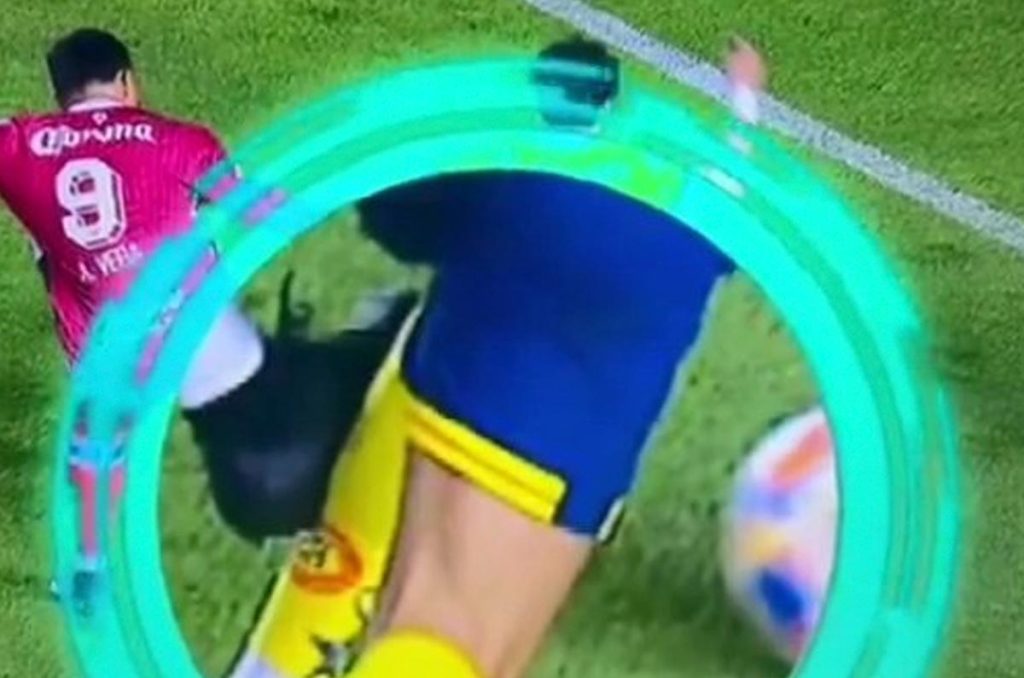 Alexis Vega tuvo que irse expulsado en la final de ida entre América vs Toluca