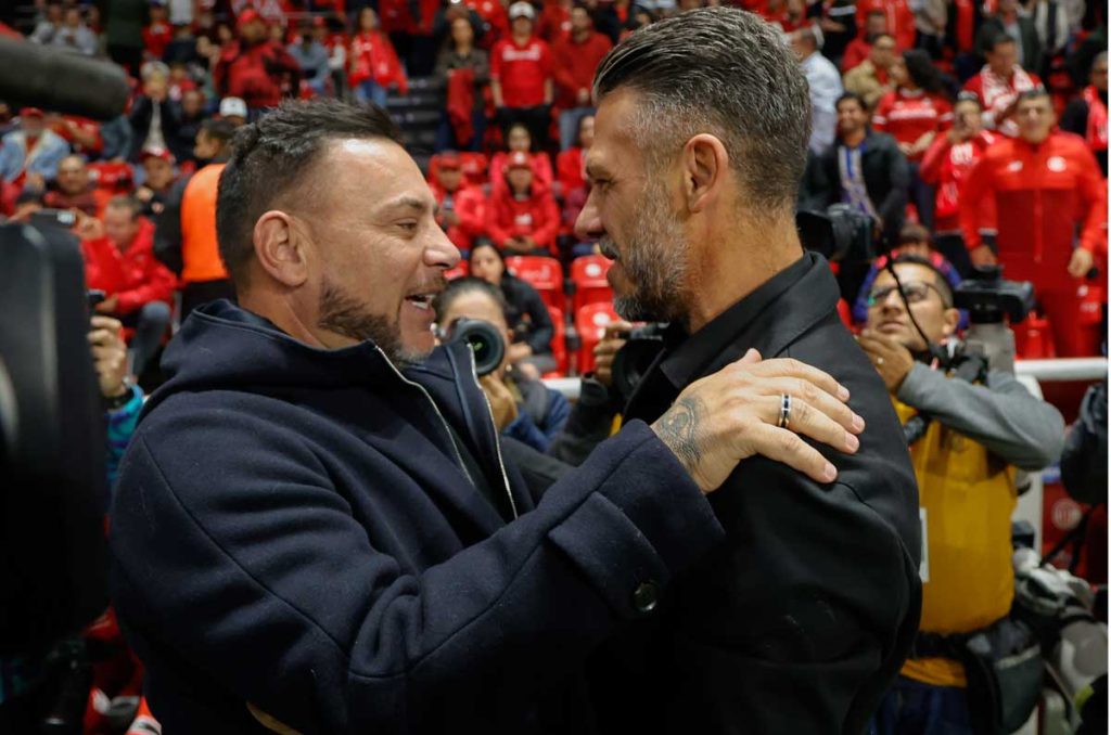 Antonio Turco Mohamed y Martín Demichelis se ven las caras en la Liguilla del futbol mexicano