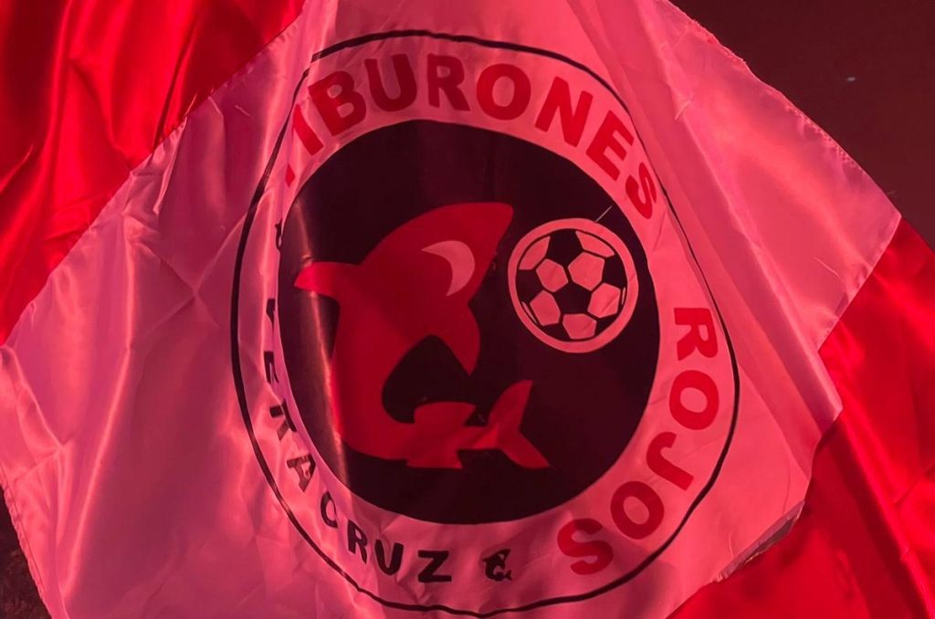 La Plaza de Veracruz sigue añorando a sus Tiburones Rojos pero no tendrá equipo hasta el 2026