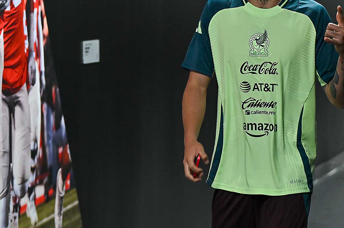 Canterano del América, severamente criticado por errores en el México vs Suiza