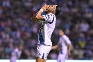 Chivas le encuentra nuevo acomodo a Ricardo Marín