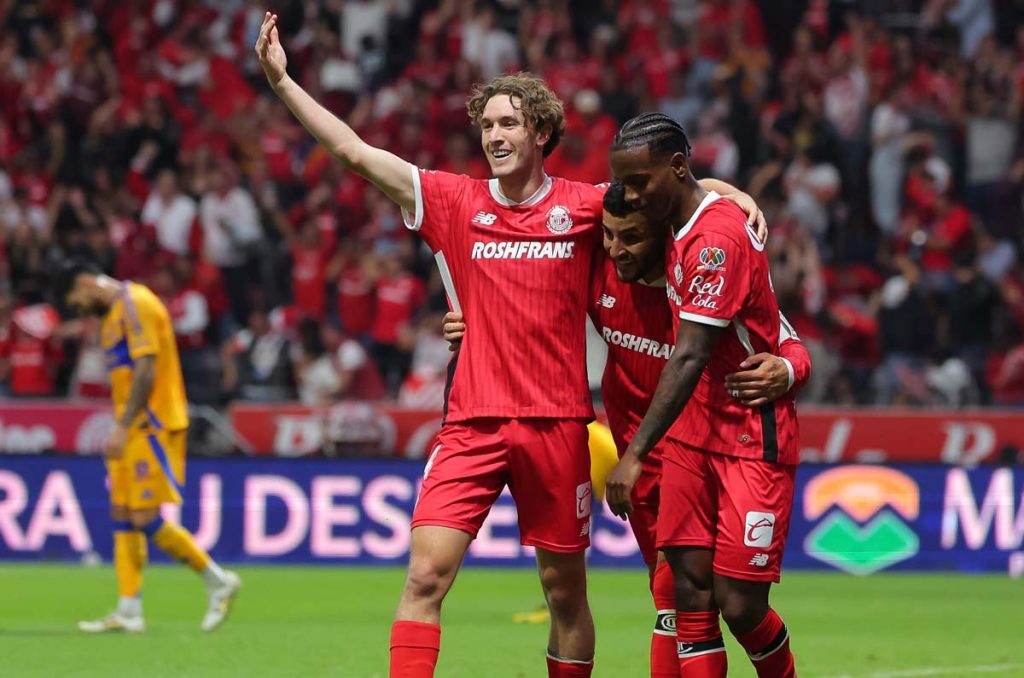 Desde Brasil podrían llegar 12 millones por un campeón de Toluca