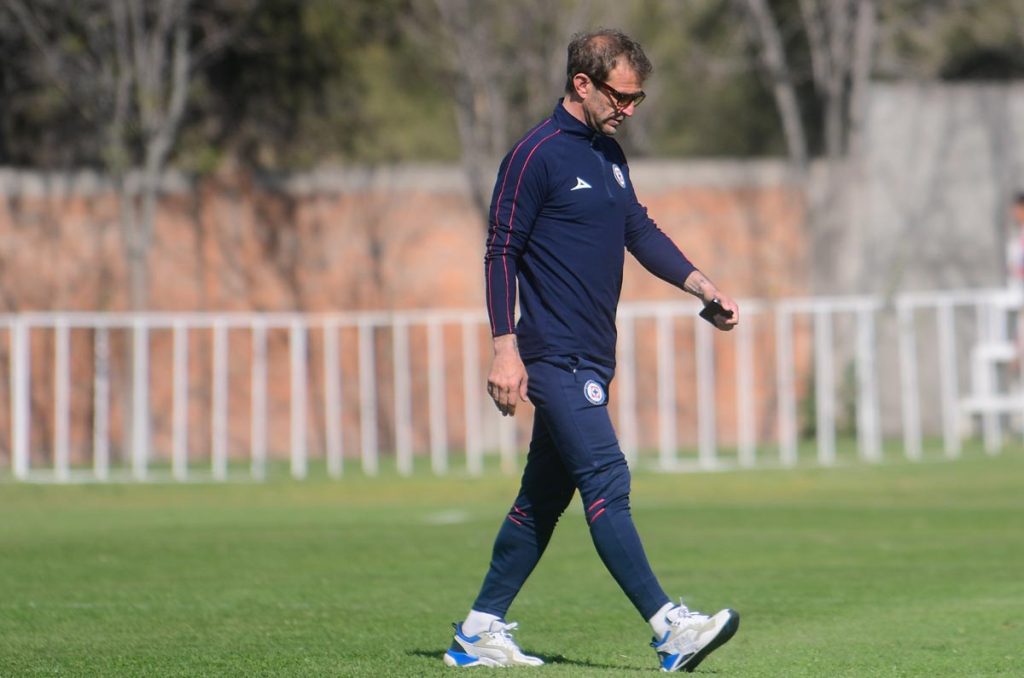 Iván Alonso descartó a Federico Viñas como posible refuerzo de Cruz Azul