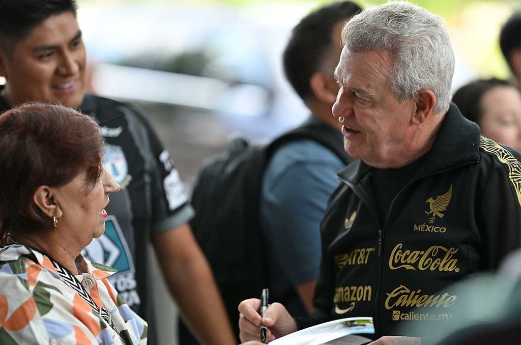 Javier Aguirre usará los juegos ante Suiza y Turquía para definir el XI de la Copa Oro
