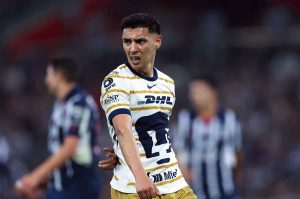 Leo Suárez, Pussetto y la extensa rampa de salida de Pumas
