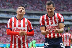 León, con la encomienda de rescatar indeseables en Chivas