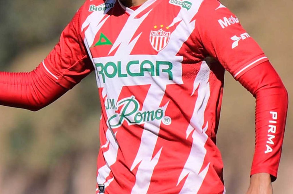 Necaxa se desprende de un delantero tras la llegada de Gago