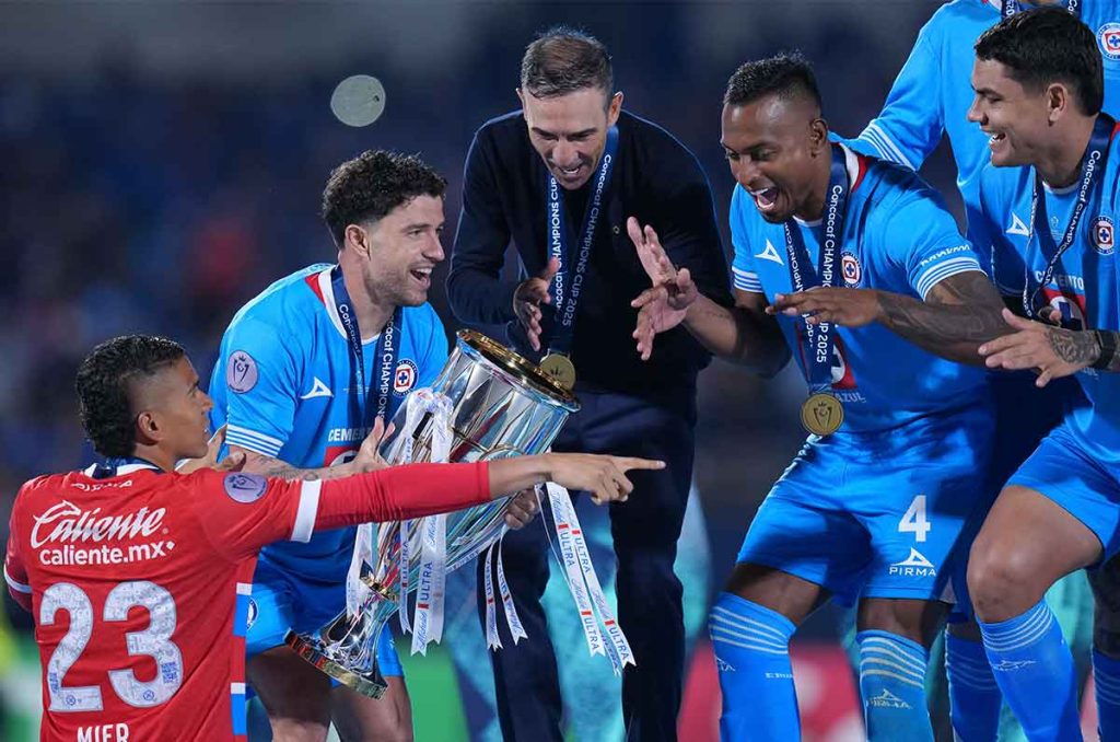 ¡No todo es color Celeste! Cruz Azul define sus bajas tras ganar la Concachampions 2025