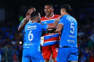 ¿Se va a Europa? Ídolo de Cruz Azul deja su futuro en el aire tras ganar la Concachampions