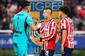 Tigres pone 8 millones por una figura de Chivas