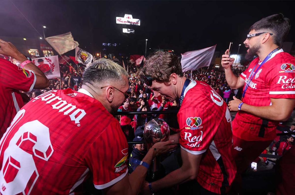 Toluca busca el bicampeonato con un mediocampista de ensueño