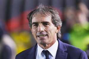 Tras salir por la puerta de atrás en Pachuca, Guillermo Almada ya tiene nuevo equipo