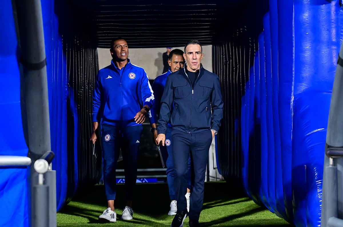 ¡Última hora! Cruz Azul confirma continuidad en el banquillo