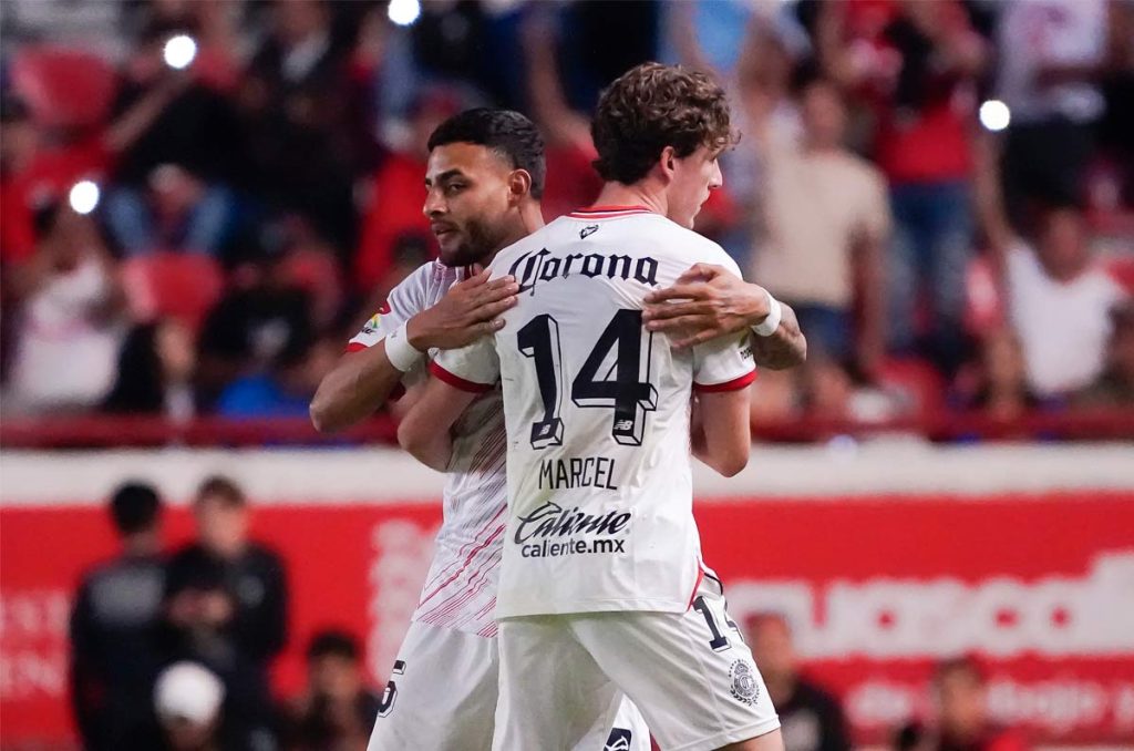 Alexis Vega y Marcel Ruiz pueden marcharse a Europa este verano