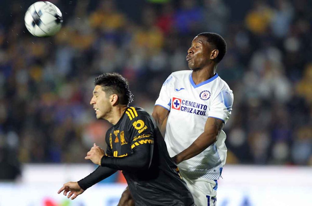 Delantero de Cruz Azul ha terminado como agente libre 0