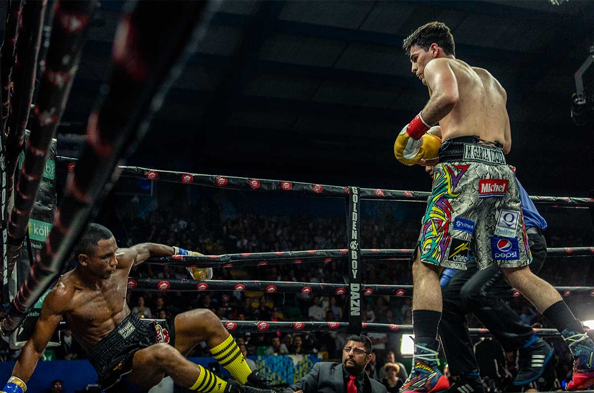 Después de tres años retirado y con un cinturón de nivel internacional, regresa al boxeo Manuel “Supermán” Vázquez