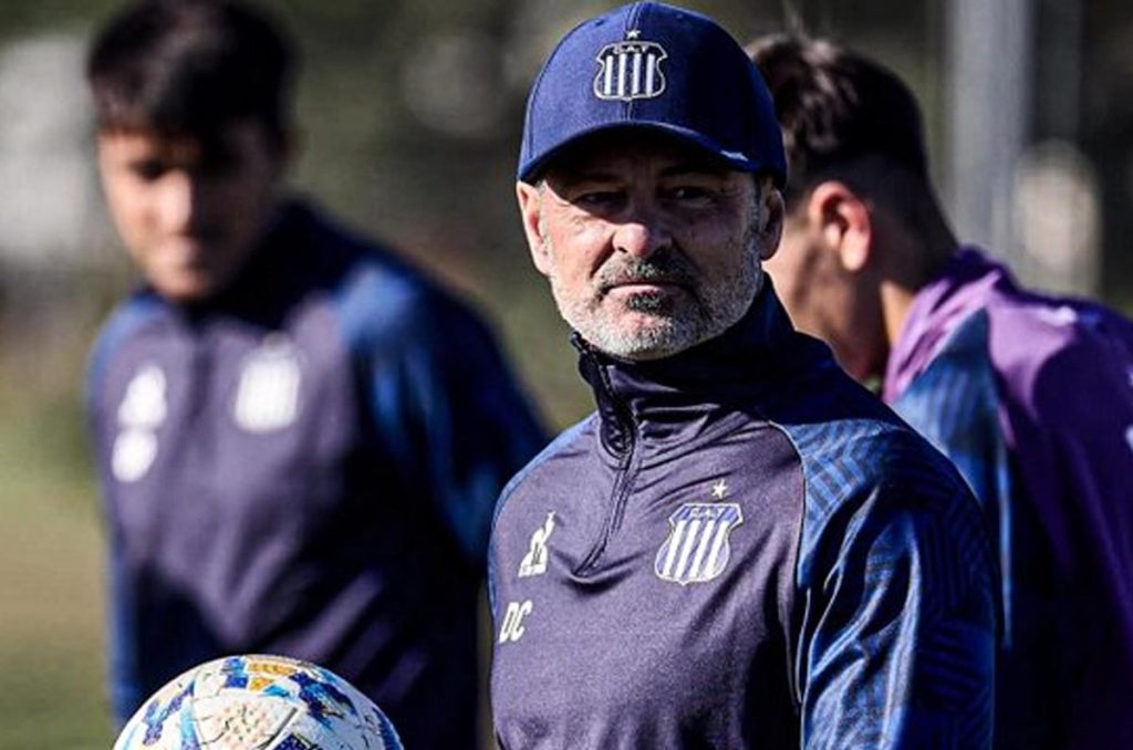 No pudo dirigir siquiera un partido; Diego Cocca dejó su cargo en Talleres de Córdoba