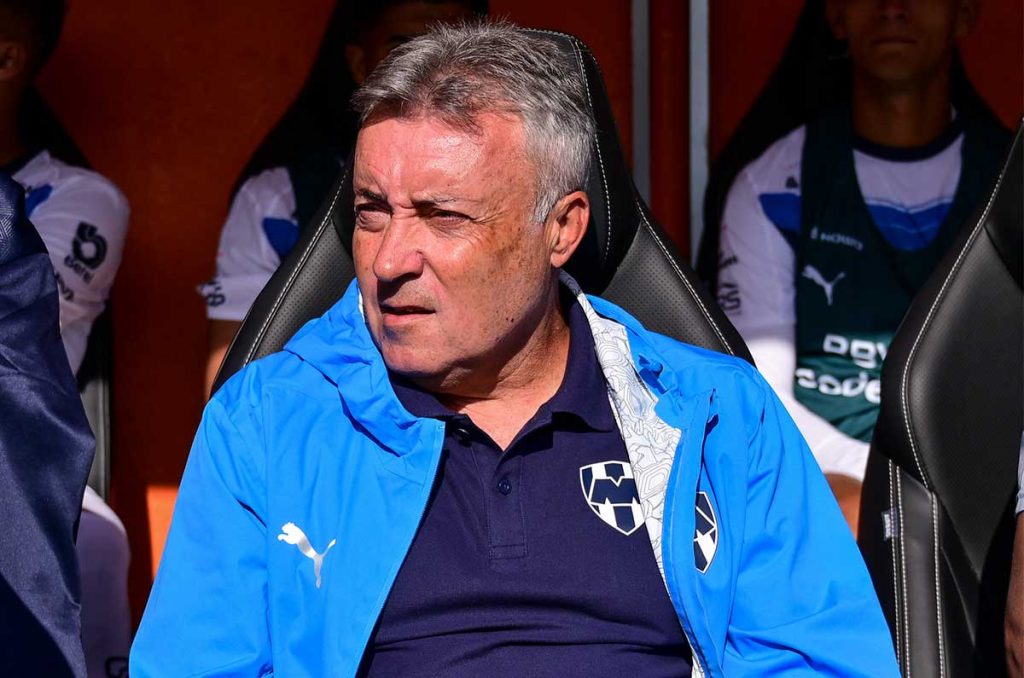 Doménec Torrent vuelve al Estadio Alfonso Lastras