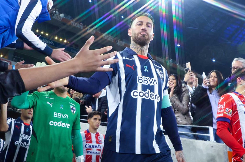 El debut de Sergio Ramos en Rayados también se vivió en exclusiva por ViX Plus