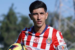 El ‘Like’ de Pocho Guzmán con un duro mensaje a Chivas