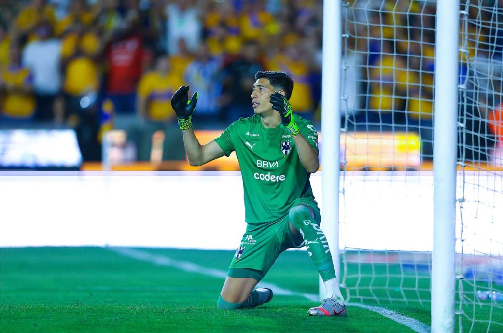 Esteban Andrada sigue buscando nuevo equipo para seguir su carrera