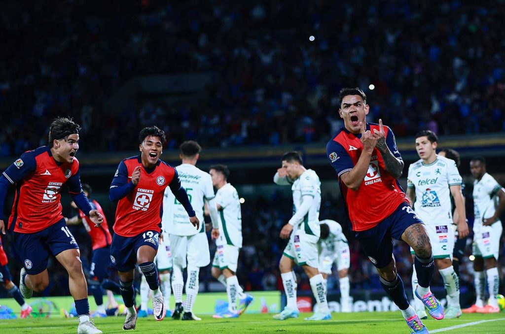 Guillermo Almada robará al bombazo de Cruz Azul 0