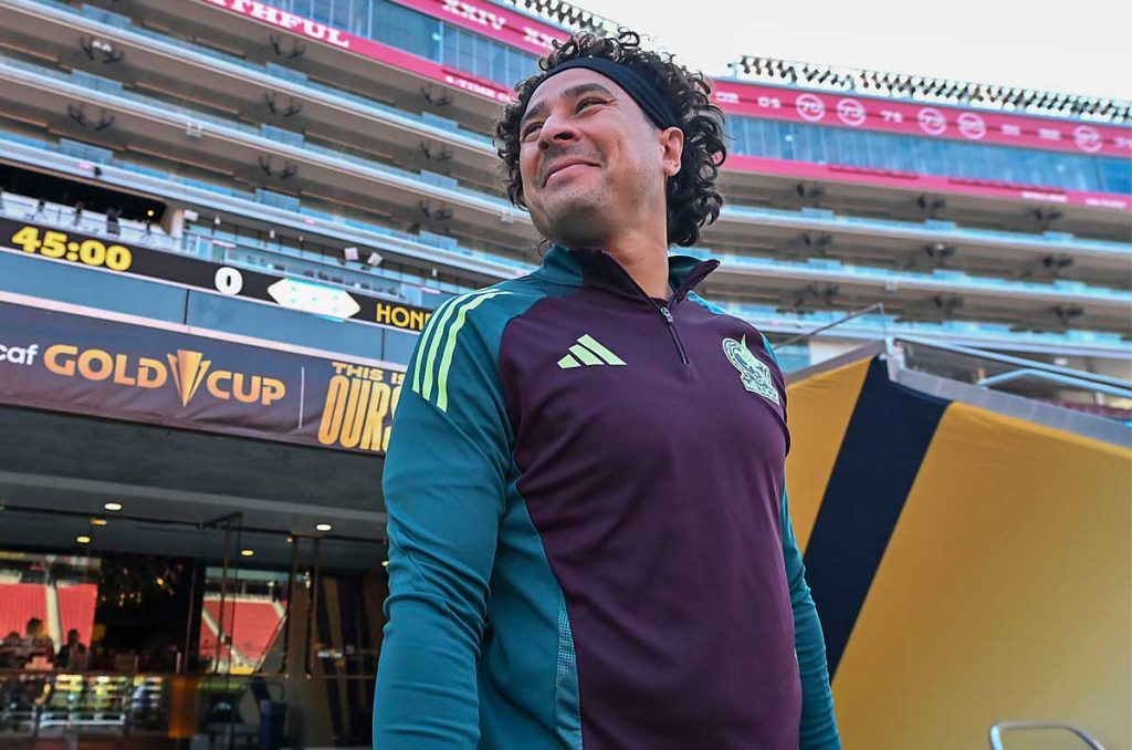 Guillermo Ochoa sería nuevo portero del Portimonense de Portugal