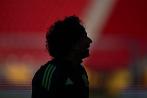 Guillermo Ochoa ya recibió su primer rechazo en la Liga MX