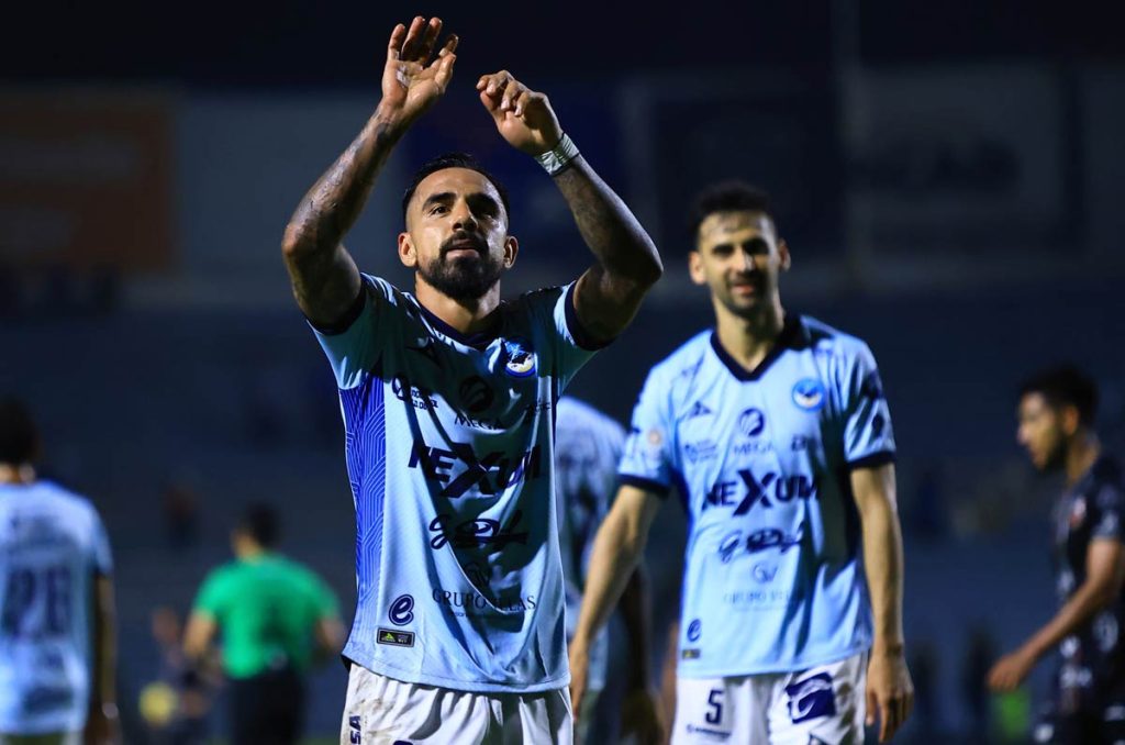 Jesús Escoboza y atrás Raúl 'Dedos' López, figuras de la Jaiba Brava