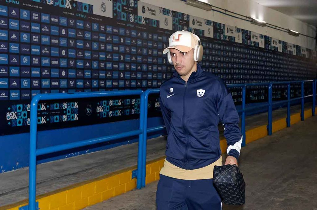 Leo Suárez; sin intenciones de dejar Pumas por el momento 0