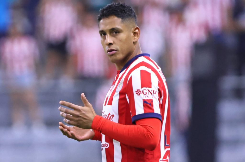 Luis Romo ya es el mejor pagado en la plantilla de las Chivas de Guadalajara