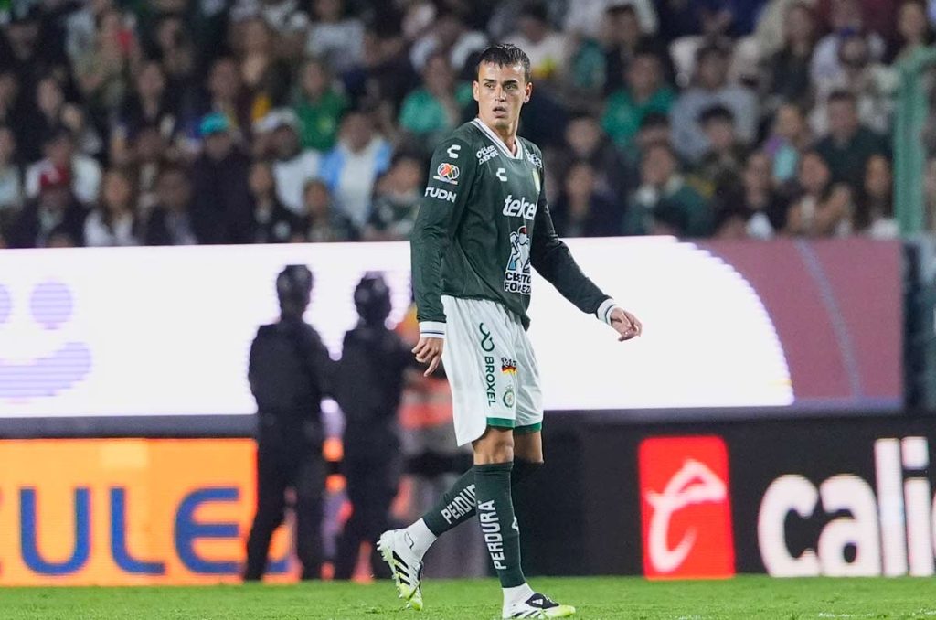 Nicolás Fonseca se marcha del León con rumbo al Valencia de España