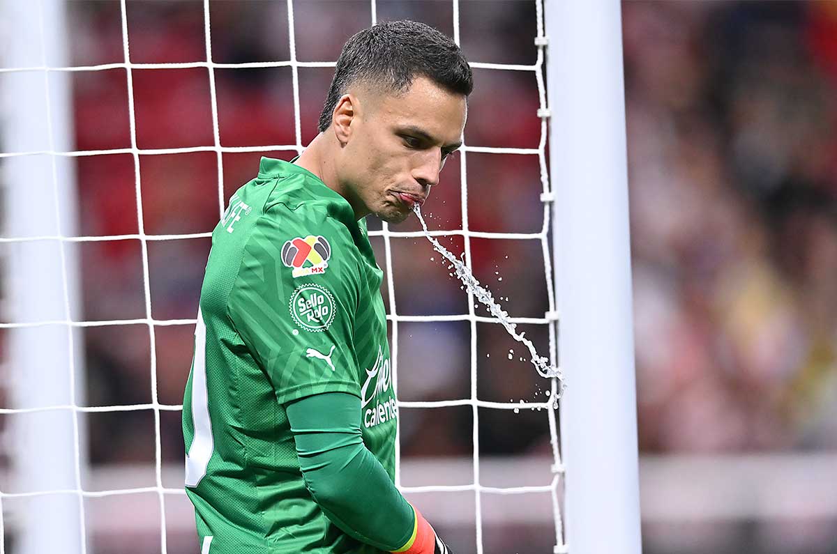 Óscar Whalley apuntaría a continuar en un grande de la Liga MX