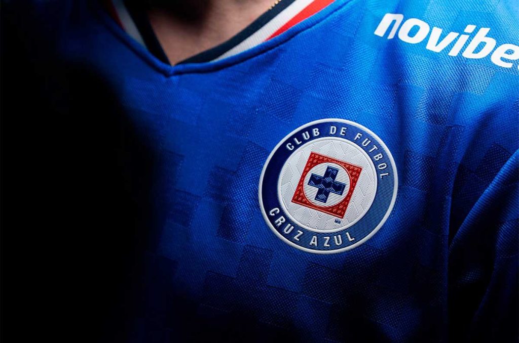 ¿Podrás comprar el nuevo jersey de Cruz Azul sin publicidad?