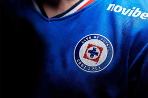 ¿Podrás comprar el nuevo jersey de Cruz Azul sin publicidad?