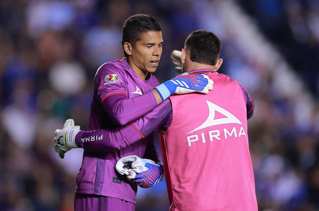 Andrés Gudiño en el radar de Pumas