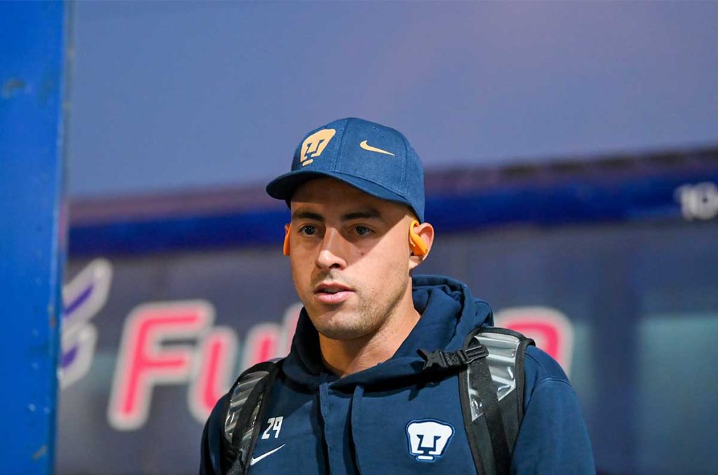 Rogelio Funes Mori queda fuera de Pumas y podría continuar en la Liga MX 0