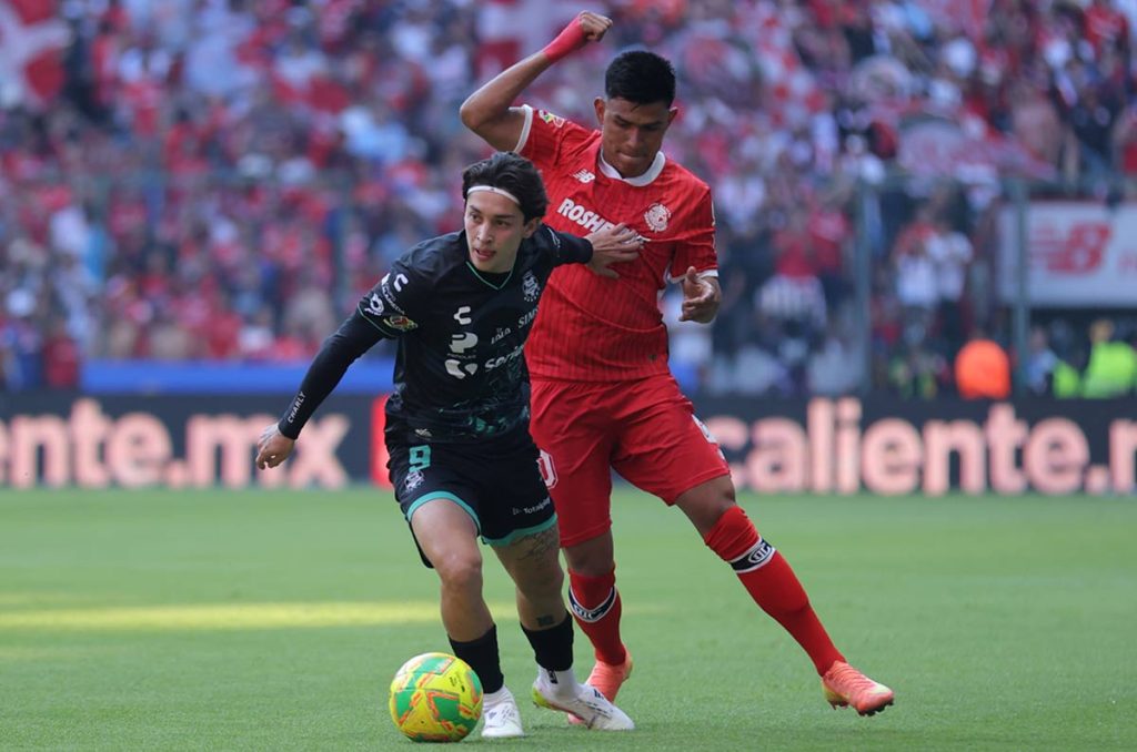 Santos Laguna vs Toluca juegan la Jornada 2 del torneo Apertura 2025 dentro de la Liga MX