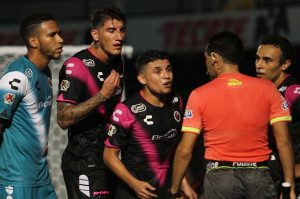 Uno de los héroes de Tiburones Rojos de Veracruz, sería el bombazo en Sudamérica