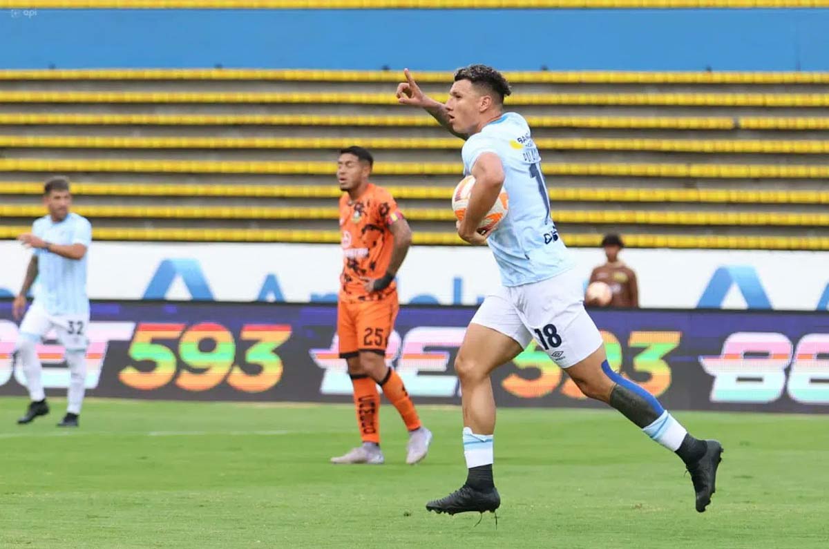 bayron-palacios-gallos-queretaro