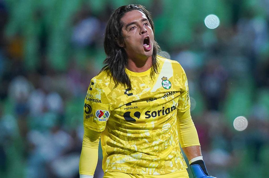 Carlos Acevedo entra en la competencia rumbo al Mundial 2026